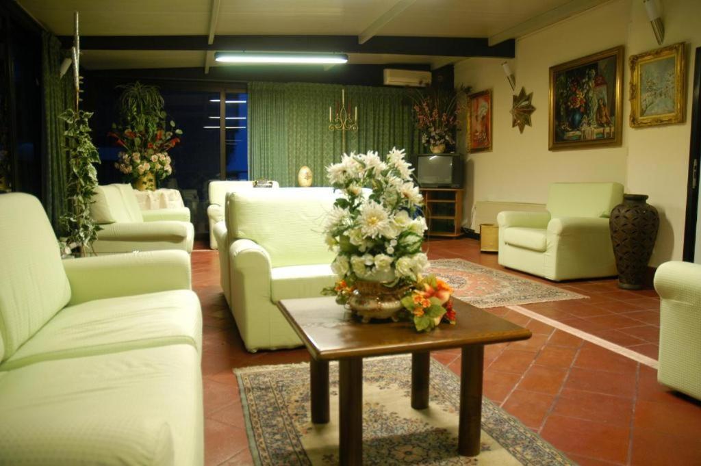 Hotel Flowers Montecatini-Terme Zewnętrze zdjęcie